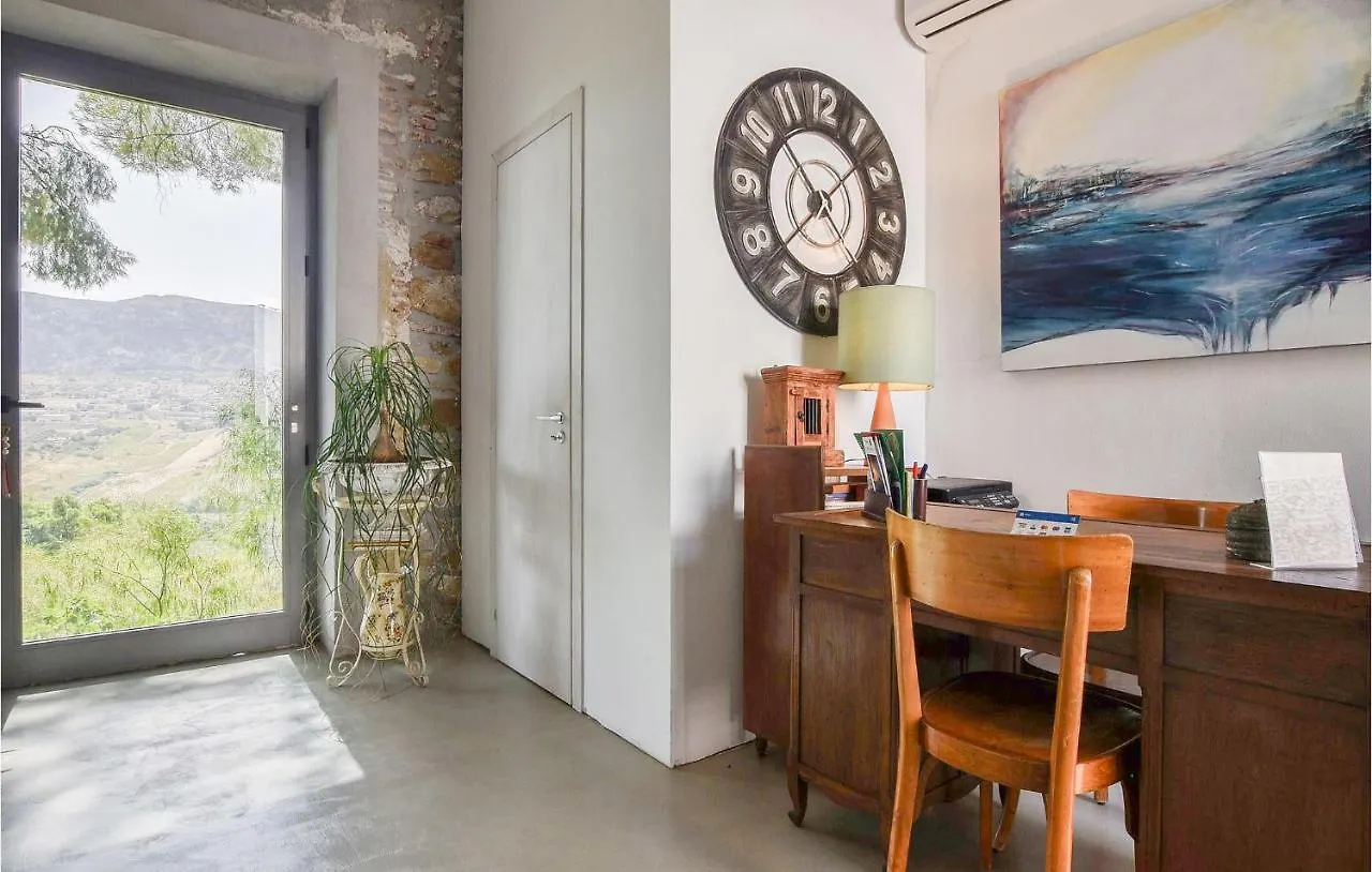 Stunning Home In Monreale Italy